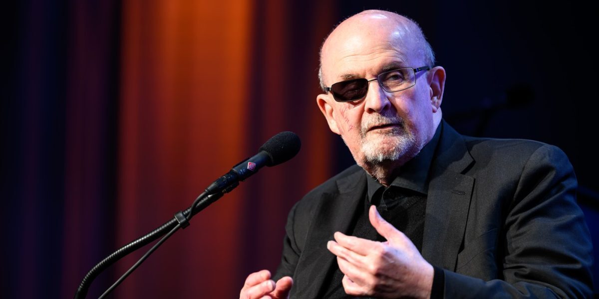 Rushdie: Ce nu poate AI? Răspunsul lui e clar. Zero