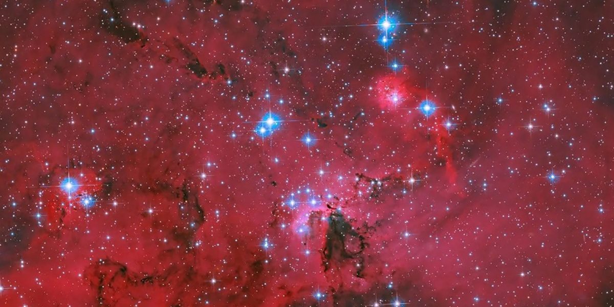 Hubble dezvăluie fabrica de stele a NASA