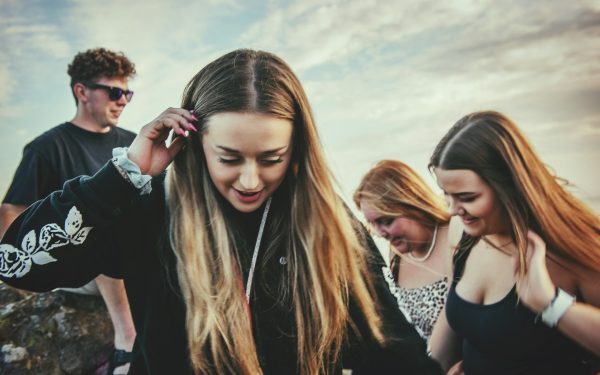 Hollywoodul apelează la 3.000 de tineri influenceri din România