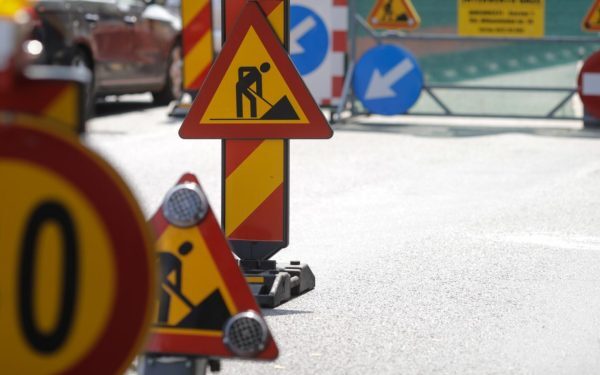 Surpare în Capitală! Trafic blocat lângă Facultatea de Drept