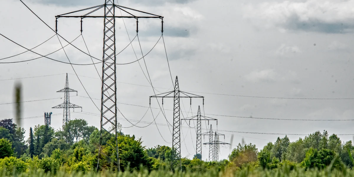 Comisia, 100 miliarde euro! Electricitate ieftină ca gazul