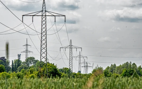 Comisia, 100 miliarde euro! Electricitate ieftină ca gazul