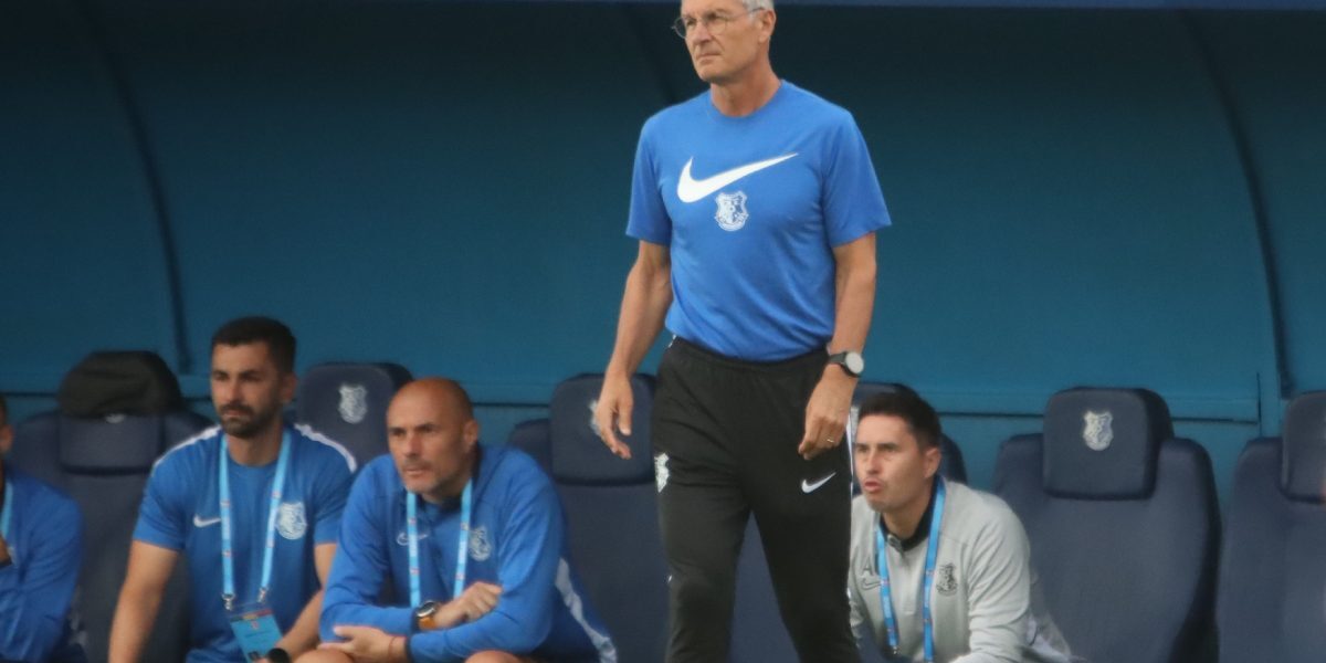 Sabău furios: „N-am înțeles nimic” după egalul cu FC Argeș