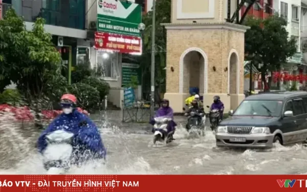 Furtuni în Vietnam, soare în centru