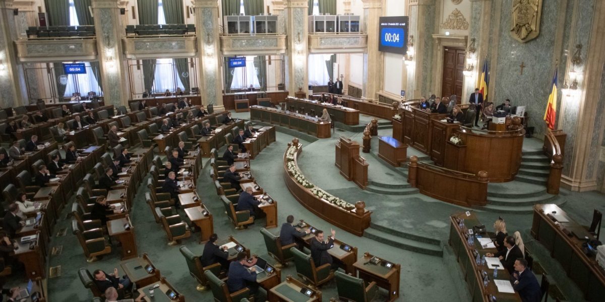 Dubla Admitere la Liceu, Blocată: Politică pe Spatele Copiilor