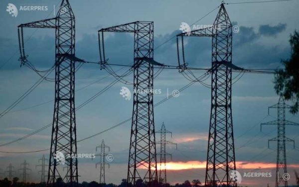 TRANSELECTRICA: Eroare tehnică în timp real la producția de electricitate