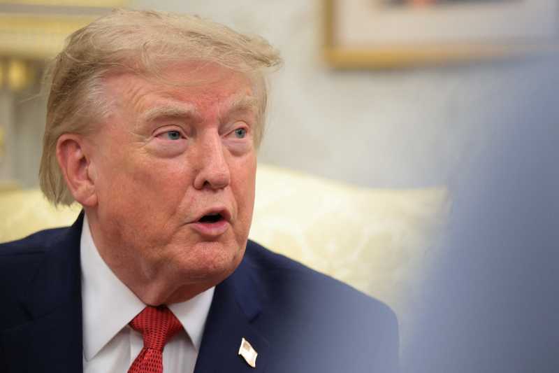 Trump: Liderul suprem iranian nu e mort