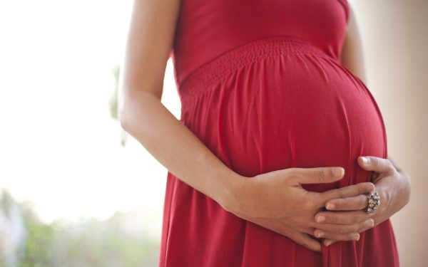 Italia: Femeile își pot congela ovulele pentru a amâna maternitatea