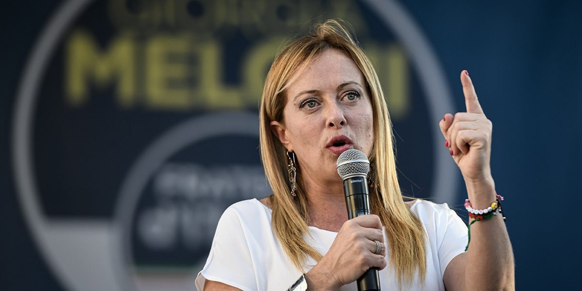 Meloni, atacată: revine la ideologia de extremă dreapta