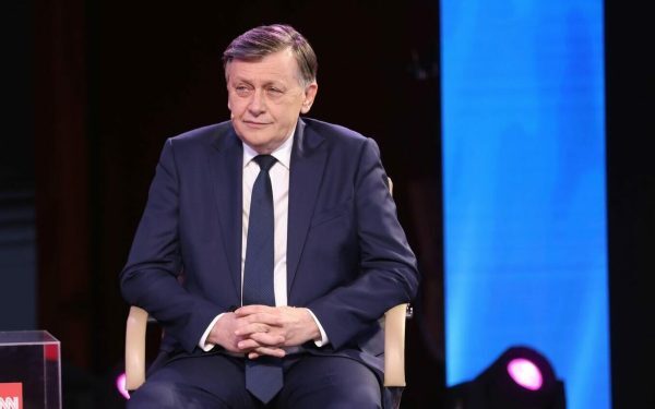 Antonescu îl propune pe Nazare premier