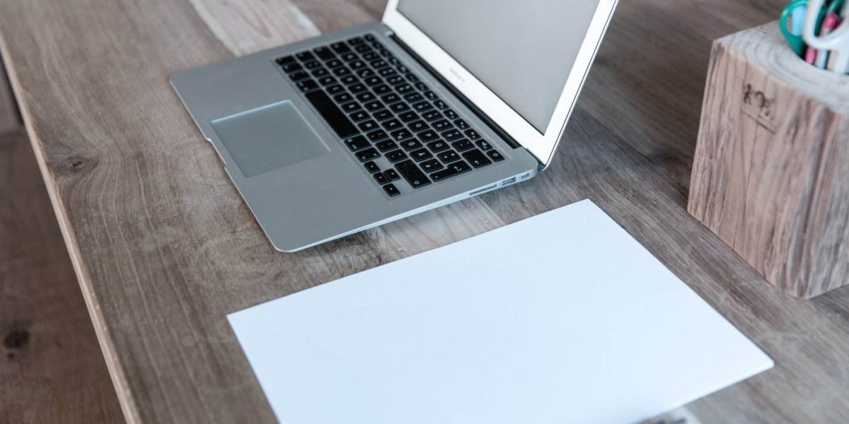 Apple integrează AI-ul Alibaba pe Mac-urile din China