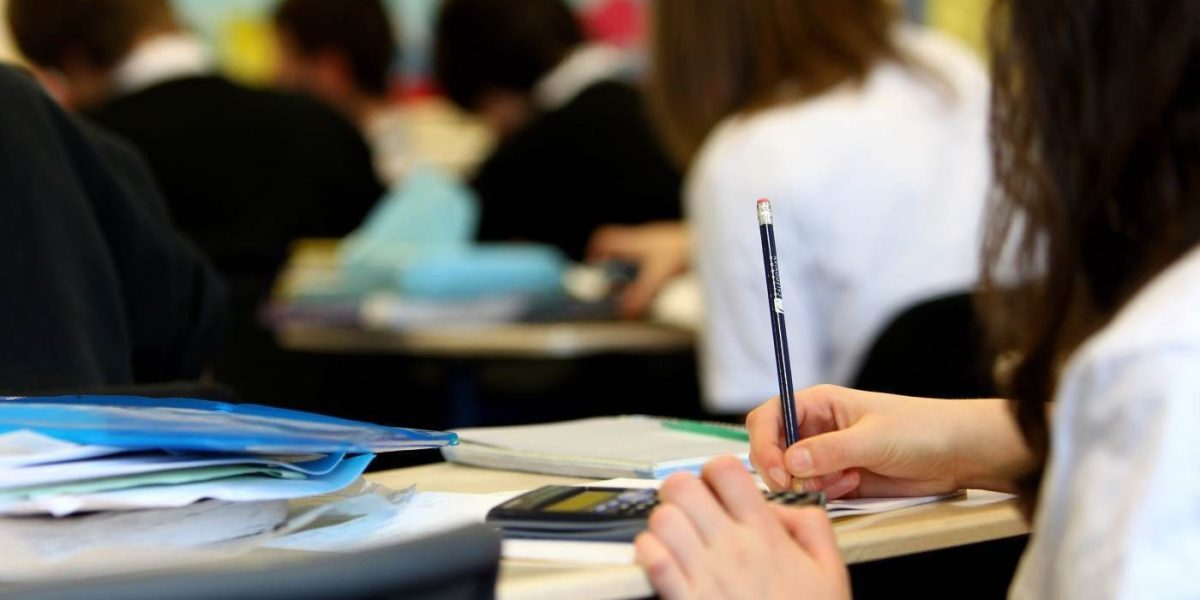 Peste 33.000 la Bac: Educația anunță a doua sesiune