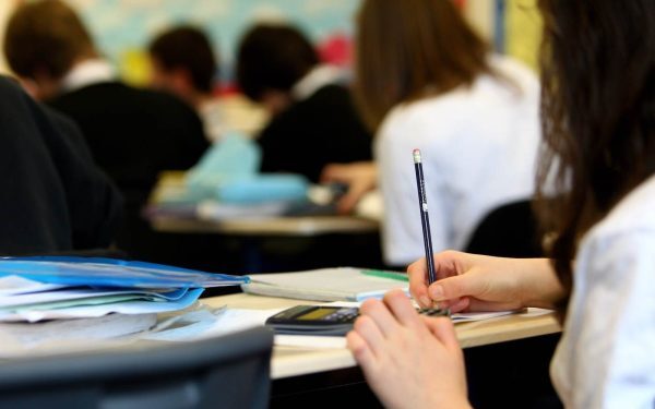 Peste 33.000 la Bac: Educația anunță a doua sesiune