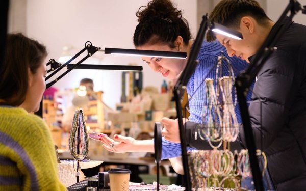 Mezanin Market: Peste 200 antreprenori la 7 târguri toamnă/iarnă