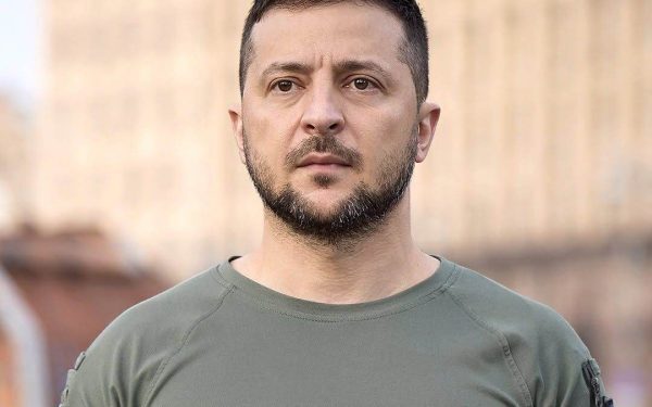 Zelenski la Chișinău: Ne apărăm independența