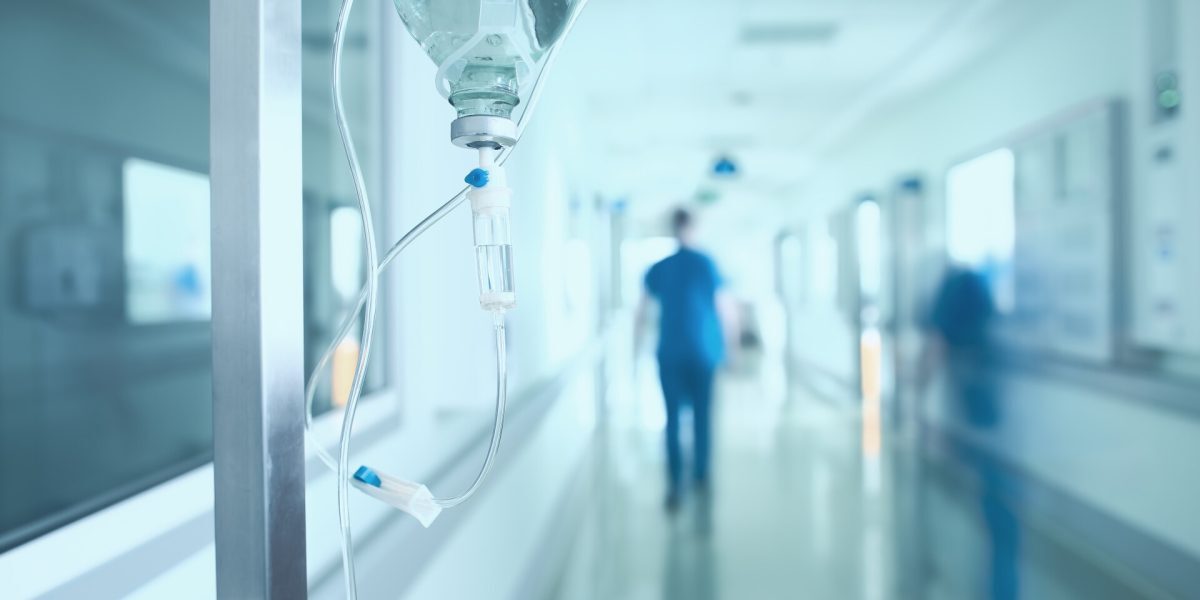 Asistent medical din Timiș, prins cerând 900 euro șpagă
