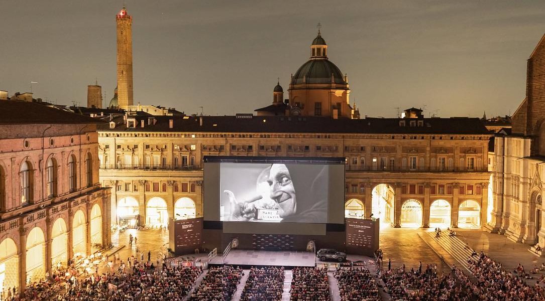Cinematograful românesc: O vară lungă de filme