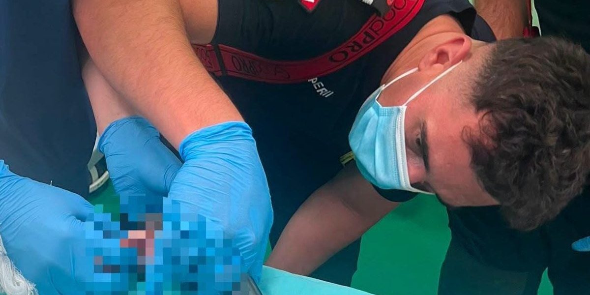 Pompieri, miracol la 2 ani: Copil salvat din mașina de tocat