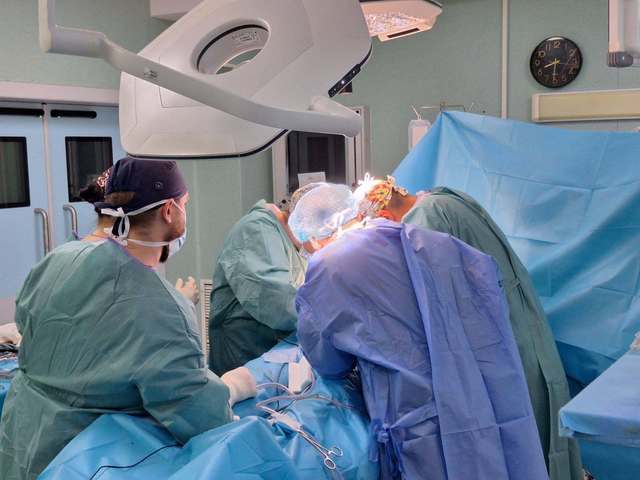 Alba Iulia salvează vieți: Primul transplant din 15 ani, inimi și plămâni pleacă spre Europa