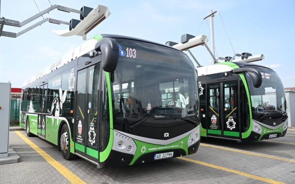 Alba Iulia: Transportul public revine după 2 luni de blocaj