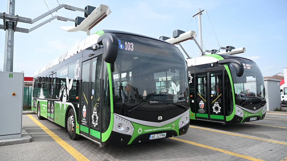 Alba Iulia: Transportul public revine după 2 luni de blocaj