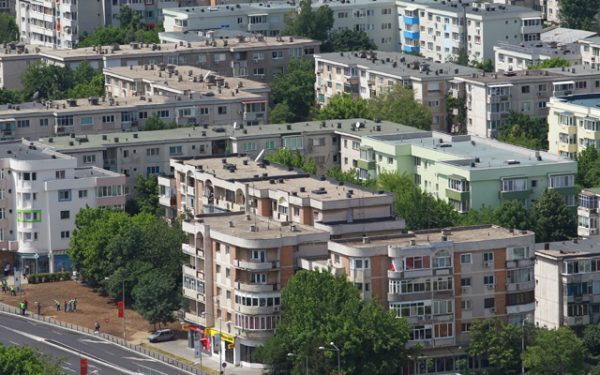Crângași, record pe imobiliare: scumpiri uriașe în București