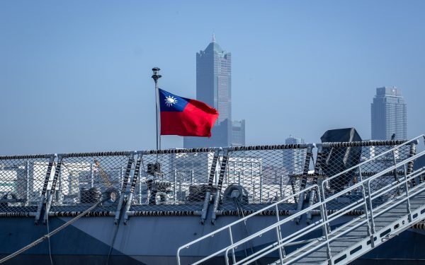 Taiwan: China, noi exerciții navale lângă coasta sa de est