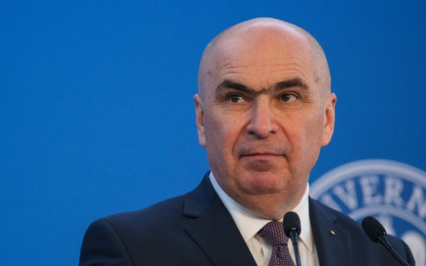 Golirea lacurilor: Bolojan dezvăluie riscul și explică misterul apei
