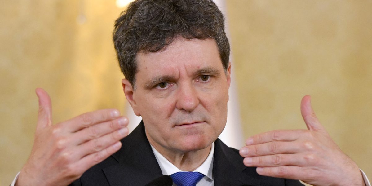 Acord de principiu: Partidele au bătut palma