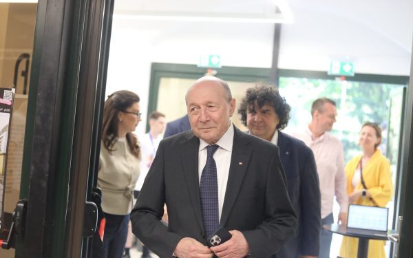 Liberalii au dreptate: România nu e plină de bani