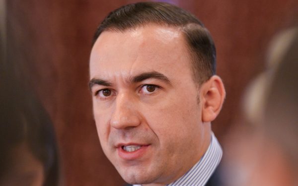 Bogdan Ivan acuză: 2,5 mil. euro dispăruți în jumătate de zi
