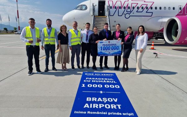 Aeroportul Brașov-Ghimbav, un milion de pasageri