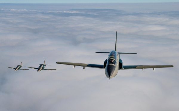 MApN: Hărți false pe site-uri arată greșit spațiul aerian România