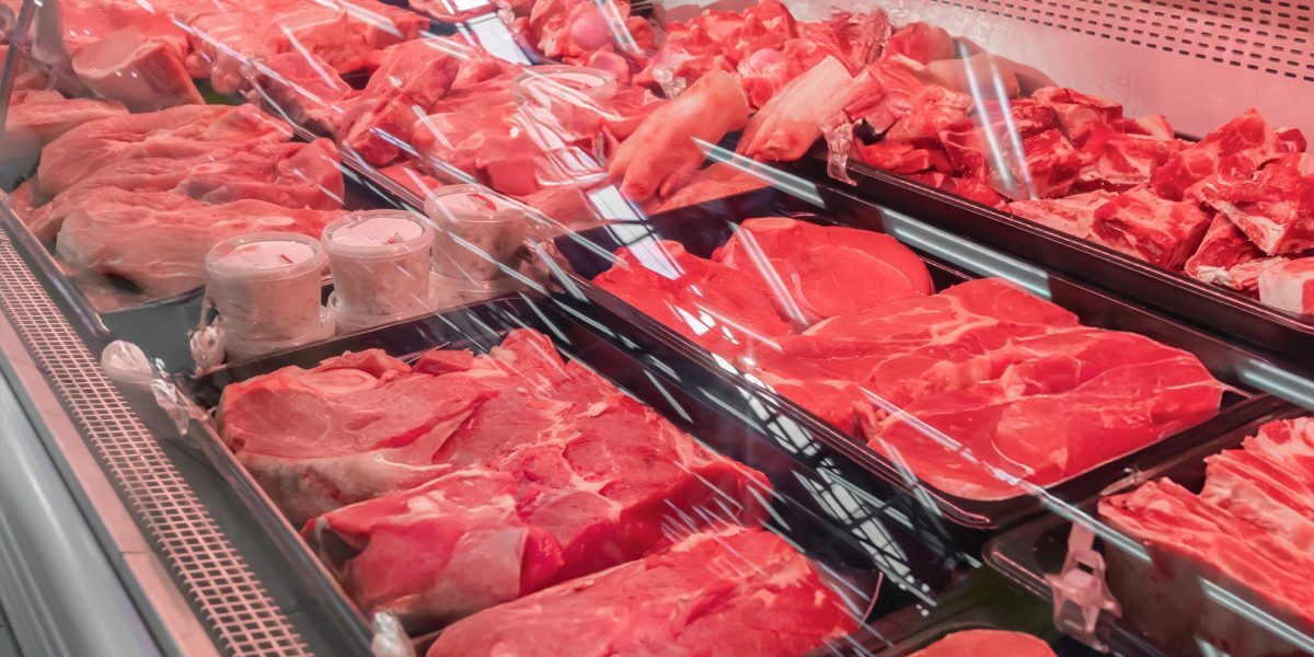 Carnea din supermarket pe care NICIODATĂ să nu o cumperi