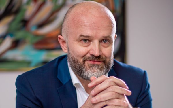 LIH Group revine pe profit și pariază pe asigurări pentru creștere