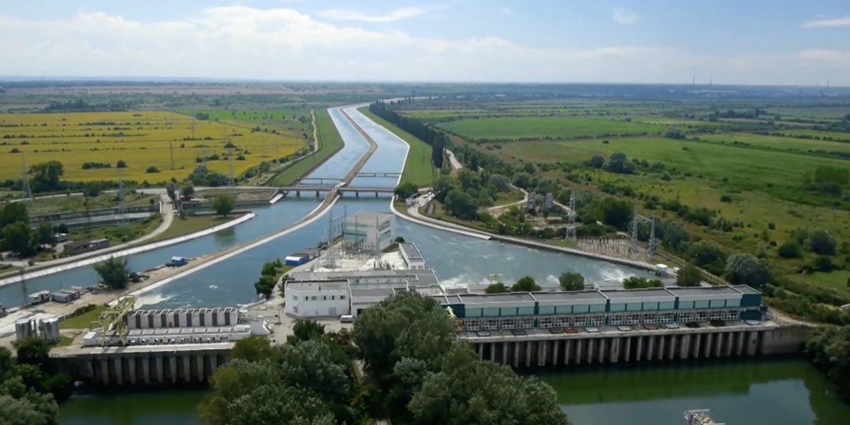 Kozlodui funcționează, dar și ea e la un pas de oprire