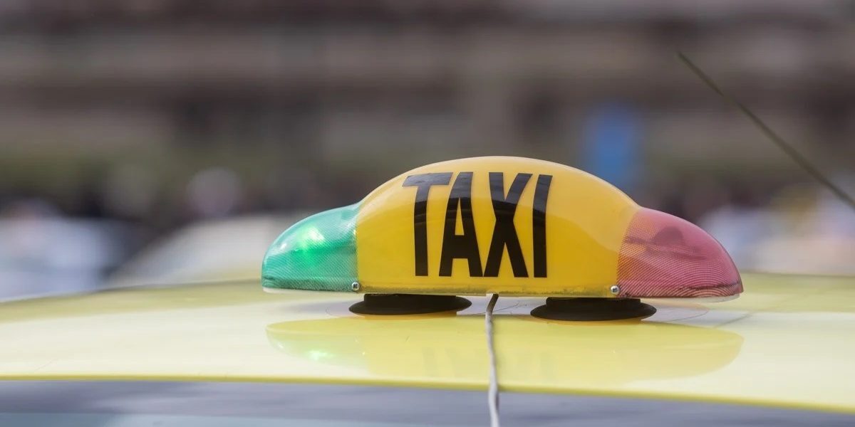 Escrocherii taxi vacanță: 5 capcane pentru portofel