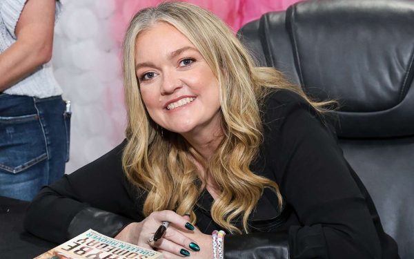 Colleen Hoover, reacție după cancer: ce anunță scriitoarea