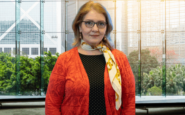 Elena Badea, Valoria: Creăm echipe care gândesc, nu doar execută