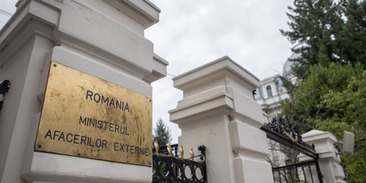 MAE: Rusia omoară civili și neagă identitatea Ucrainei