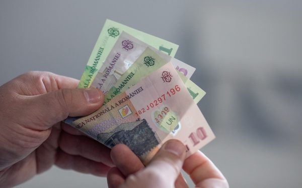 Sindicat din Sănătate: Legea picată blochează salarii pentru 94%