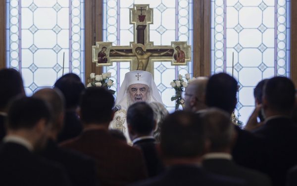 Patriahul Daniel: Religia, cheia identității personale