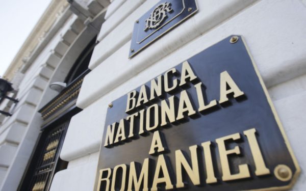 BNR: Dobânzi negative în Europa, Isărescu știe când scade Rata