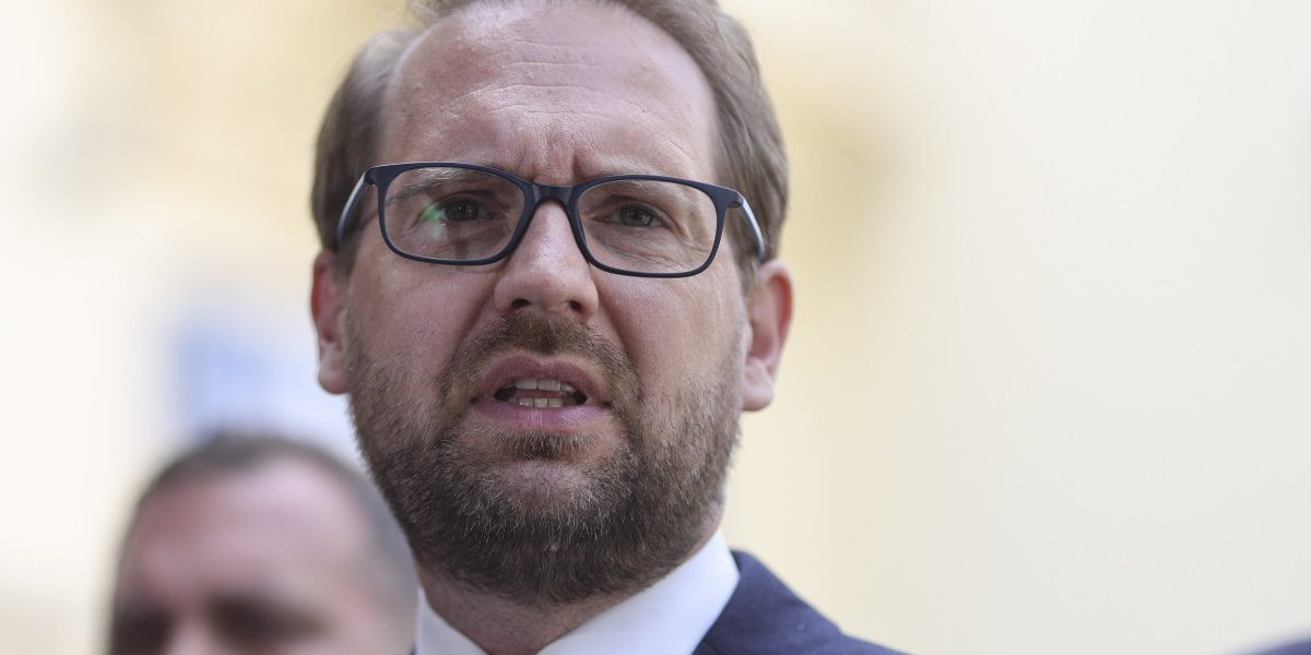 Fritz: Rămânem consecvenți, guvern minoritar PNL-USR-UDMR