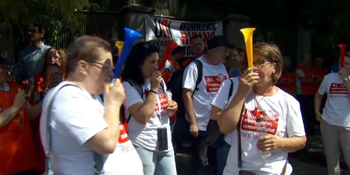 Pîslaru: Sindicatele blochează creșteri salariale în 80% din stat