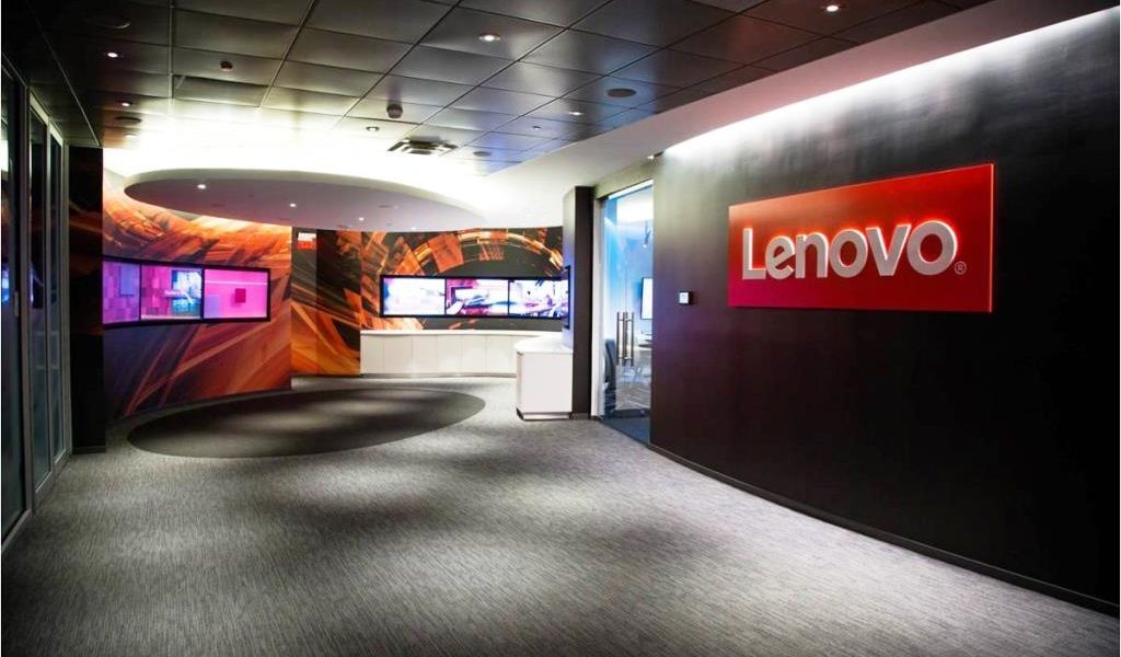Lenovo: Record istoric, AI hibrid motorul succesului