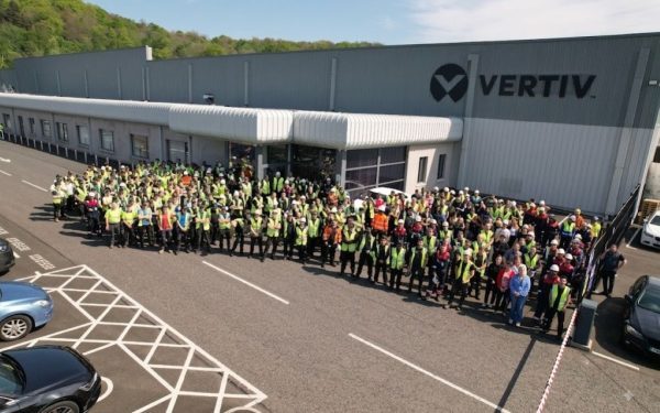 Vertiv extinde operațiunile în Irlanda, investiție majoră
