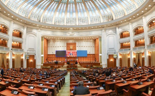 PNRR: Camera Deputaților votează închiderea proiectului, termenul expiră curând