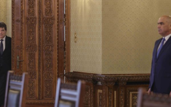 Nicușor Dan reunește liderii PSD, PNL, USR, UDMR la Cotroceni. Șanse Lege Salarizării