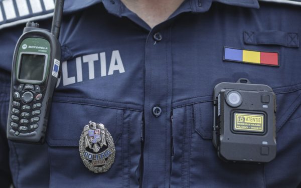 Polițiști din Arad, la închisoare pentru mită la permise